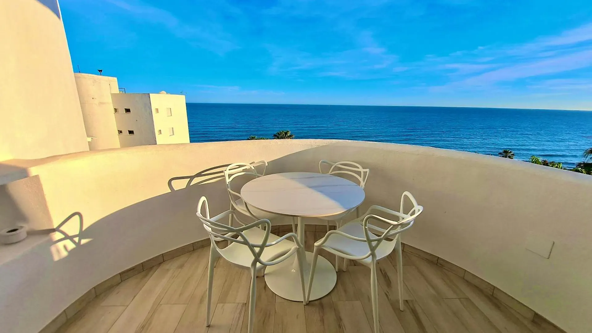 Algaida, Beach Apartment Sitio de Calahonda